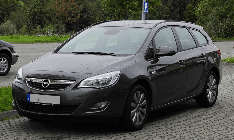 Opel Astra J Sports Tourer