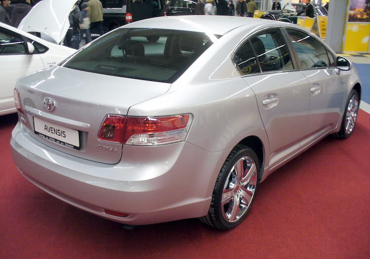 Toyota Avensis III