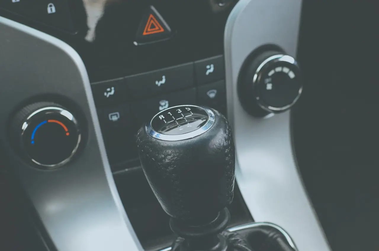 skrzynia biegów auto