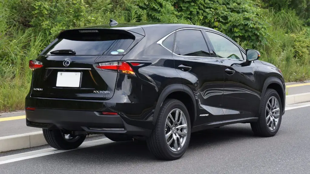 Lexus NX 300h